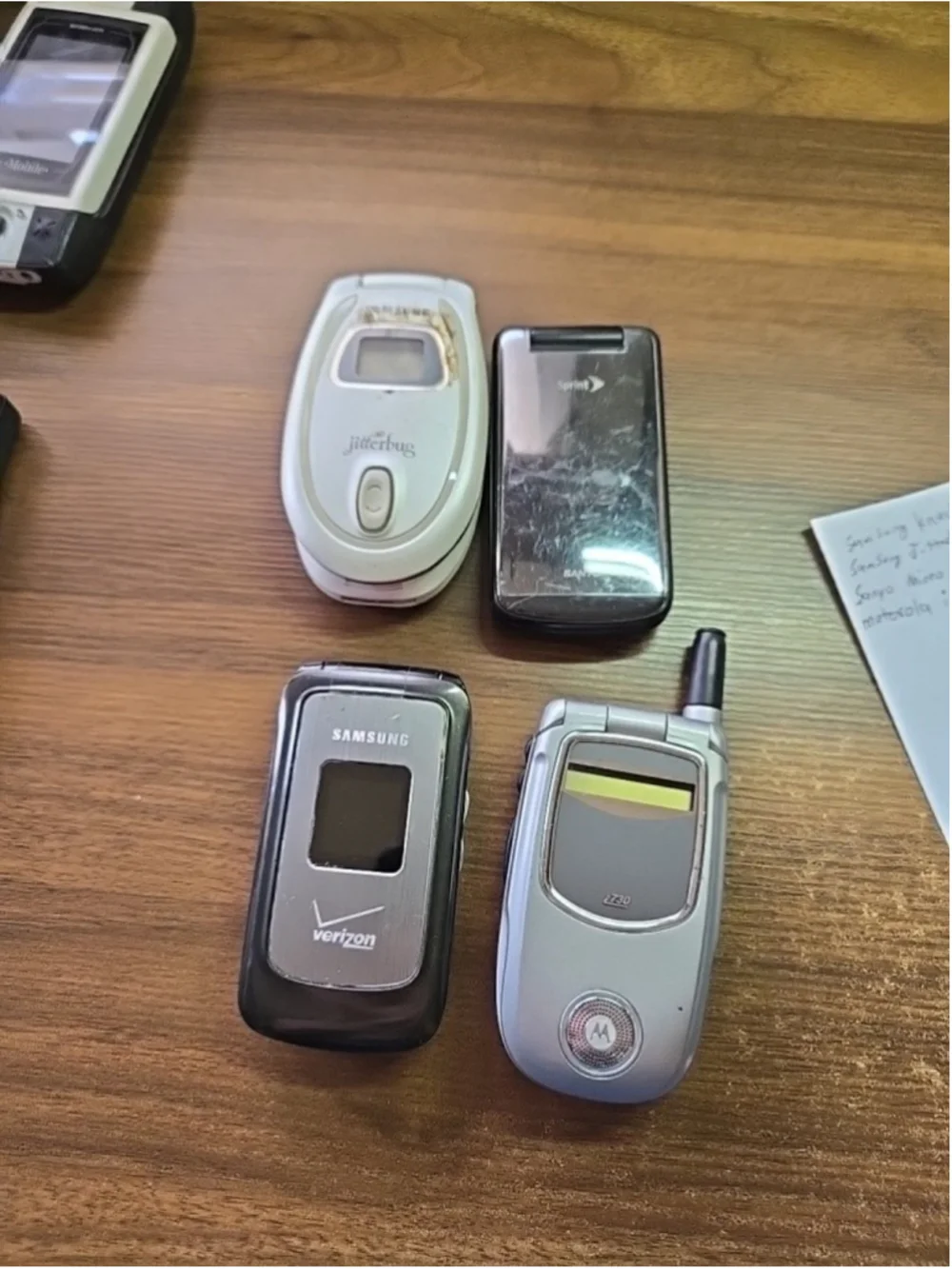 Vintage Lot of 4 Different Old Flip Cellphones Samsung, Sanyo, Motorola